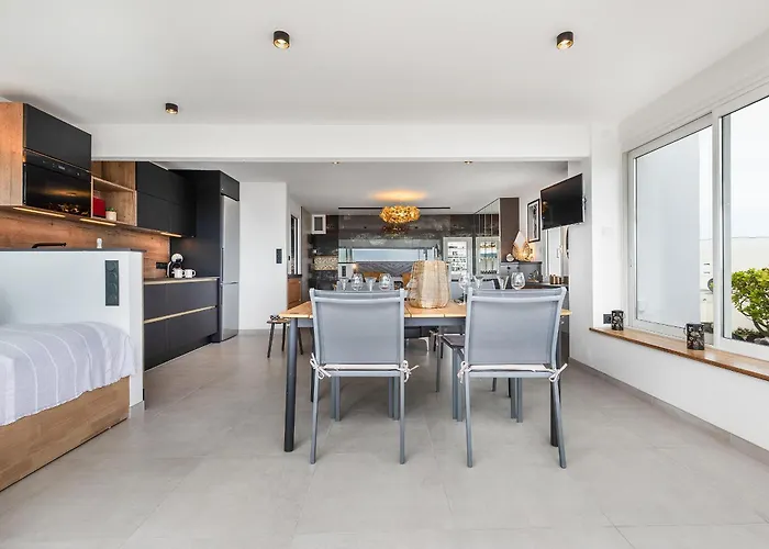 Village Naturiste R4n - Aurora Sea View *