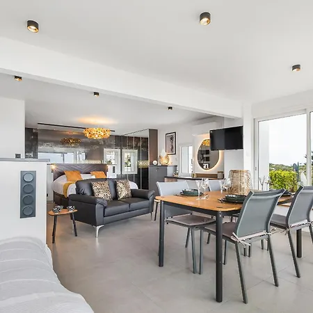 Apartment Village Naturiste R4n - Aurora Sea View