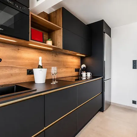 Aurora Port Nature - Vue Mer- Terrasse Plein Sud - Parking - Village Naturiste *