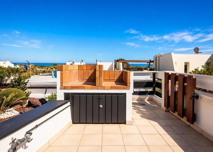 Aurora Port Nature - Vue Mer- Terrasse Plein Sud - Parking - Village Naturiste Agde